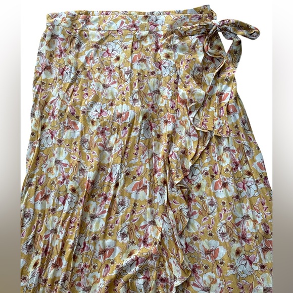 Rachel Zoe Floral Ruffle Wrap-Around midi Skirt Yellow size small - Picture 5 of 11